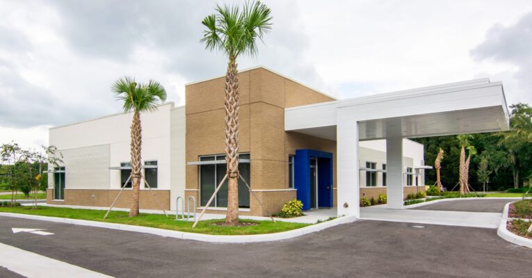 Vision Purchases DaVita Building in Bartow, FL